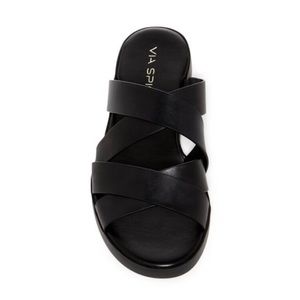 NWT Via Spiga Jena Crisscross Black Leather Sandal